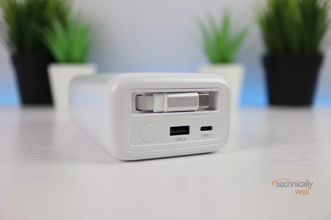 RORRY 25000mAh 65W Laptop Power Bank ports