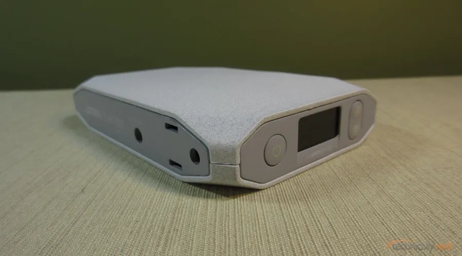 Omnicharge Power Bank with AC Port Review