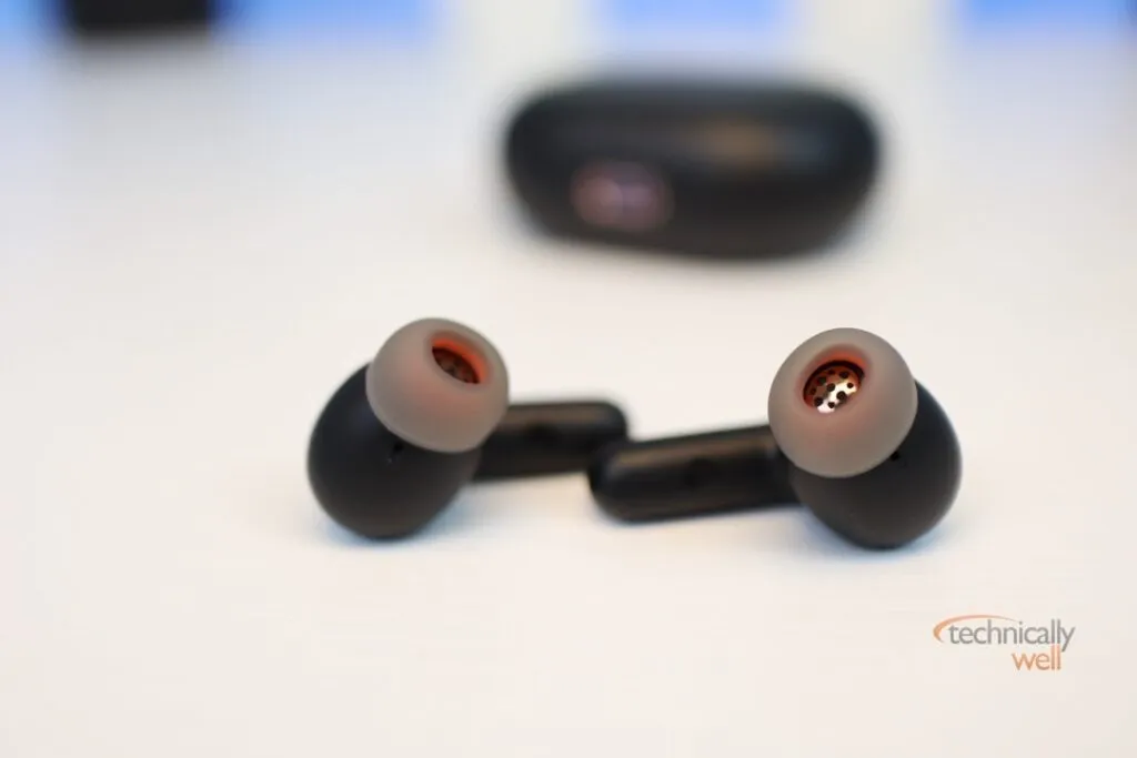 SoundPEATS Capsule3 Pro earbuds